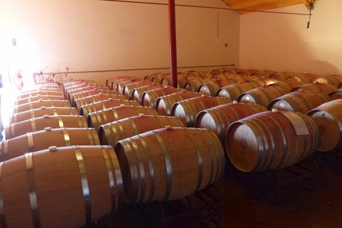 Algarve wine tour and farmer's lunch at wine estate - Stop 2: Morgado do Quintão or Quinta dos Santos for the farmers lunch you’ll remember