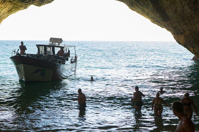 Benagil Cave Boat Tour - Catamarans or Rib - 2 H From Portimão - Dolphins, Beach Names, and Expectation Traps