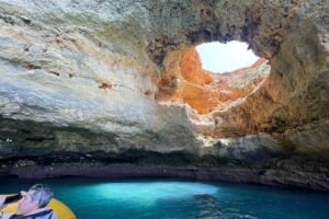 Benagil Caves and Marinha Beach - Comfort Tips: How to Get Better Seat Positions and Photos