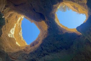 Benagil Caves trips - The other caves and shoreline stops: more than one photo moment