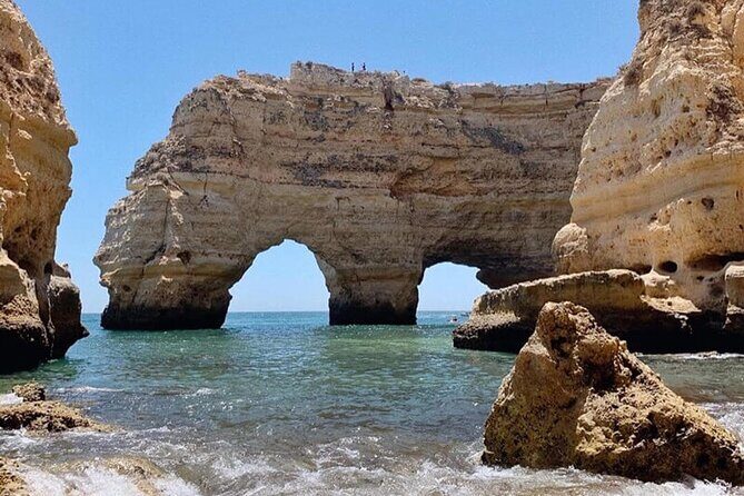 Benagil Kayak Guided Tour Secret Beaches and Caves 2h - Kayaking Benagil to Praia da Marinha in 2 Hours