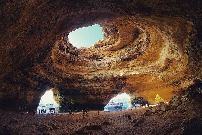 Benagil Kayak Guided Tour Secret Beaches and Caves 2h - Group size and hearing your guide: the big trade-off