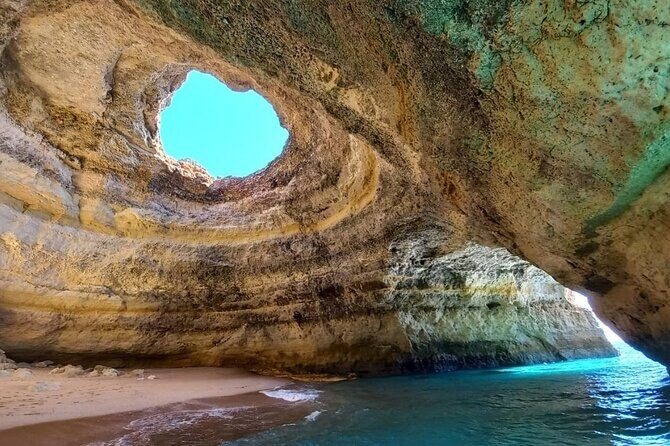 Boat tour Benagil Caves - Price and value: is $32.67 a smart buy?