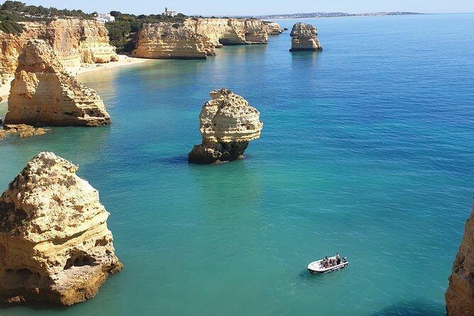 Boat Trip to the Benagil Caves from Armação de Pêra - Where the tour starts: Fisherman’s Beach in Armação de Pêra