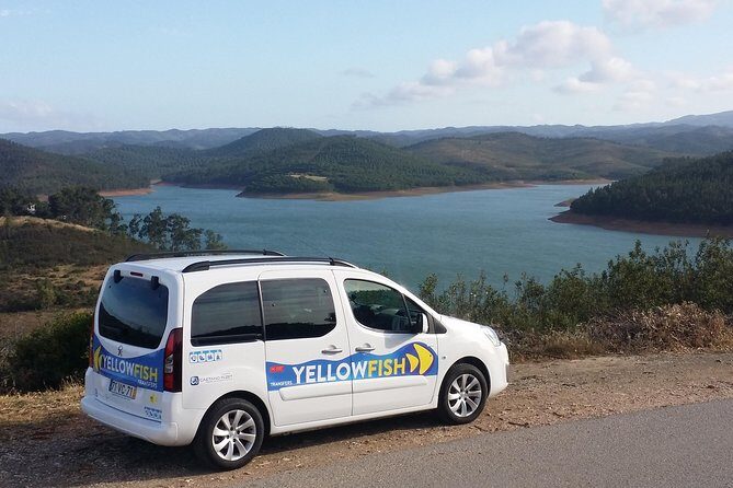 Carvoeiro Private Transfer to Faro Airport - Cars, comfort, and basics: air-conditioned and private