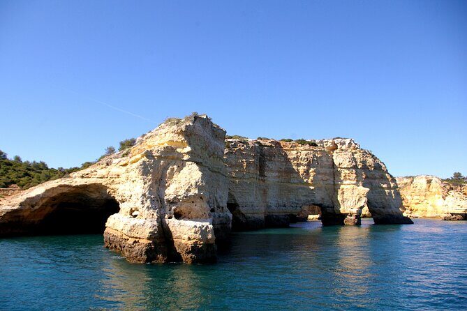 Cruise 3, Benagil - Afternoon - Caves 14:30H - 17:00H - Why this pirate-ship cruise makes Benagil easier