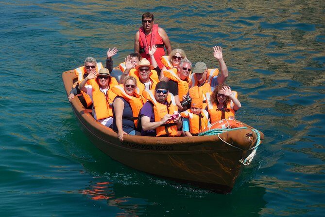 Cruise 3, Benagil - Afternoon - Caves 14:30H - 17:00H - Onboard comfort: what the ship does right (and where it can be tricky)