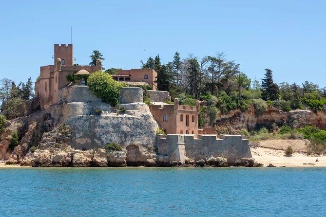 Portimão Private Boat Tour Caves Circuit and Coast Sightseeing - The Route in Plain Language: How Your Time Gets Spent