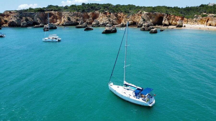 Portimão: Private Sailing Boat Tour with Local Wine - What’s Included (and What You’ll Want to Bring)