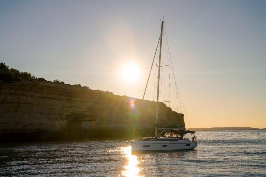Portimao: Sunrise Luxury Sail-Yacht Cruise - João d Arens: the stop that adds shape to the adventure