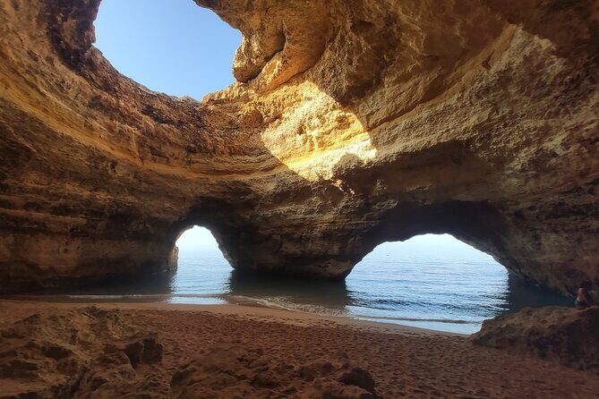 Private Kayak tour Benagil Caves - Meeting at Kayak Algarve – Secret Algarve (Benagil/Carvoeiro)
