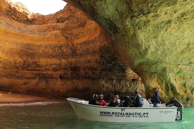 Private Tour - Benagil Caves - Captain Dino and the Photo Help: Why This Works