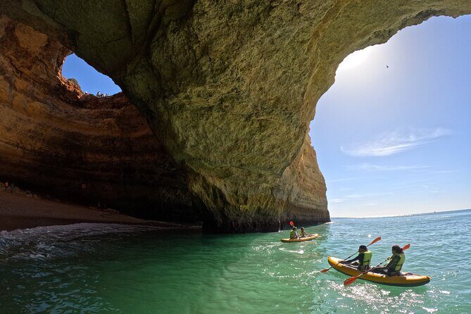 Sunrise Small Group Kayak Experience in BENAGIL Cave & 4K Photos - Leixão das Gaivotas and the smuggler’s tunnel with blue eyes