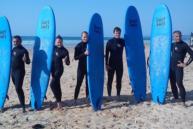 Surf lessons in the Algarve - Coaching style with Duarte: technique, patience, and safety