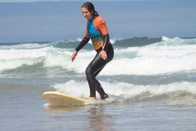 Surf lessons in the Algarve - Where you start and how the day flows in real life