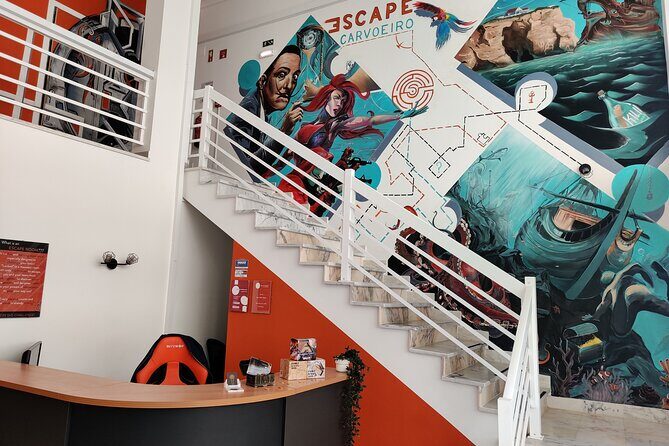 The Bank Heist - Epic Escape Game in Carvoeiro - Inside the room: puzzles, riddles, clues, and communication