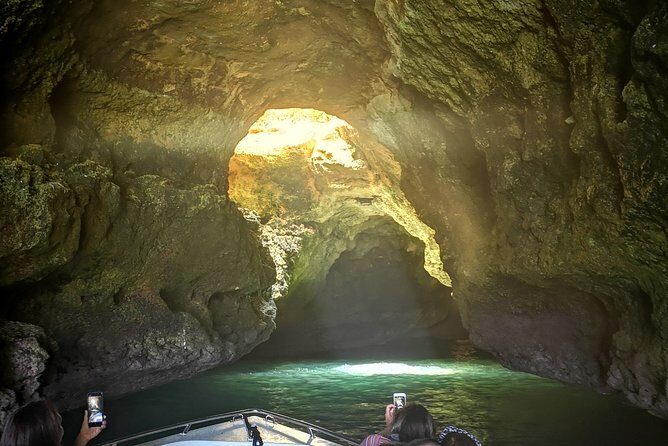 Traditional Tour - Benagil Cave - Weather and sea conditions: the one variable you can’t control